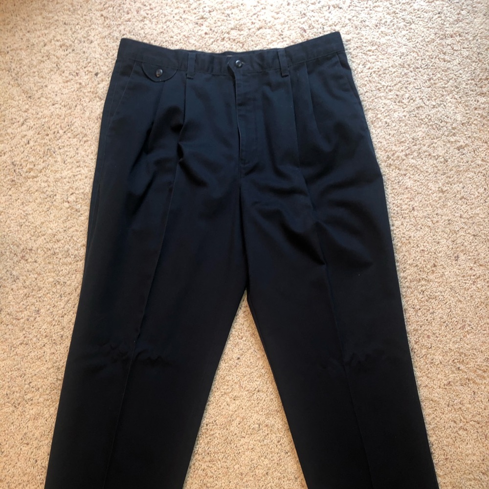 pleated dockers classic fit 38 w 29 in seam NWOT